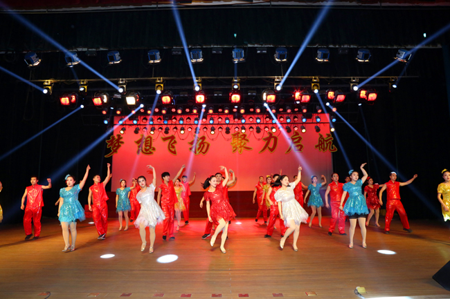 1577927388401172.jpg 13舞蹈追梦.JPG