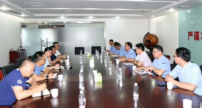 郑州海关企管稽查处处长贺方、洛阳海关关长郭学良等到亚洲体育登录平台下载集团调研