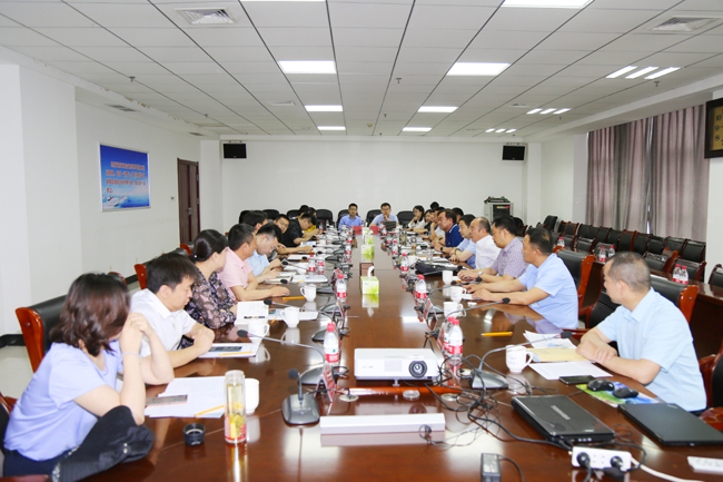 中原豫资集团总经理陈博一行到亚洲体育登录平台下载集团调研