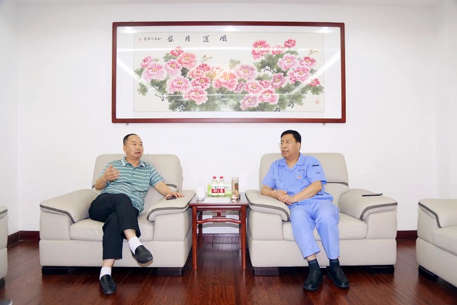 郑州有色院副总经理王怀江到亚洲体育登录平台下载集团洽谈交流