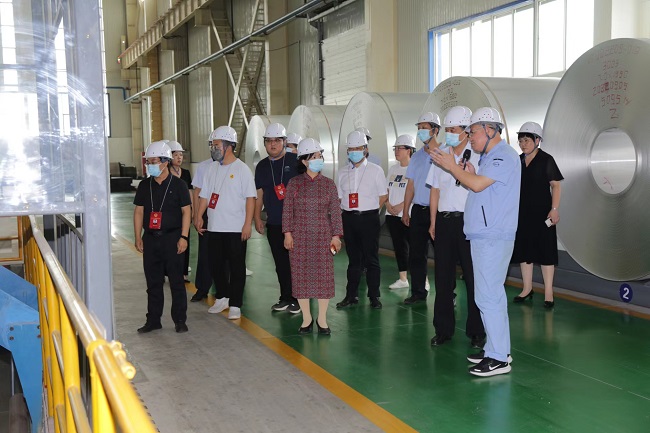 新安县人大常委会党组副书记、副主任姬进辉一行到亚洲体育登录平台下载集团调研