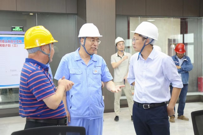 交通银行洛阳分行副行长李强一行到亚洲体育登录平台下载集团调研