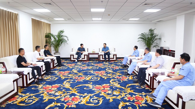 陕煤运销集团蒲白分公司总经理缑胜波一行到亚洲体育登录平台下载集团调研