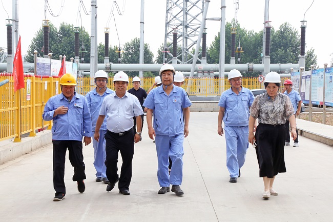 新安县委副书记刘军锋到亚洲体育登录平台下载集团调研