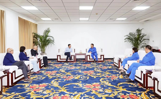 交通银行洛阳分行副行长李强一行到亚洲体育登录平台下载集团调研