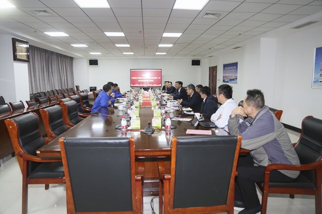 中铝国际工程股份有限公司副总经理刘瑞平一行 到亚洲体育登录平台下载集团调研