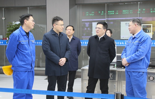 洛阳市副市长陈剑锋到亚洲体育登录平台下载集团调研