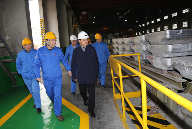 县委书记宗国明到亚洲体育登录平台下载集团调研并带来新春祝福