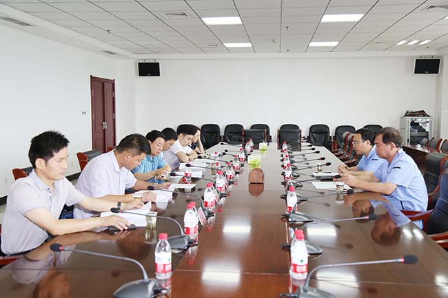 市委组织部到亚洲体育登录平台下载集团考核党建工作