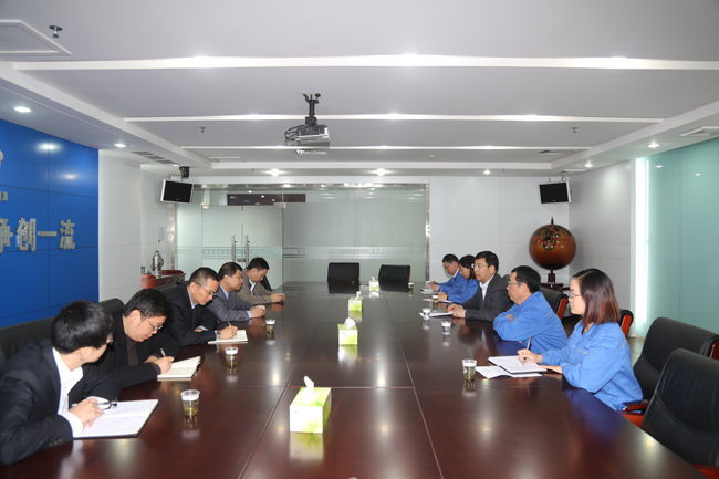 中原银行洛阳分行行长邵强一行到亚洲体育登录平台下载集团考察